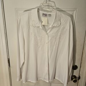 Vintage Joanna Plus 3X Embroidered White Shirt Blouse Pearls Polyester